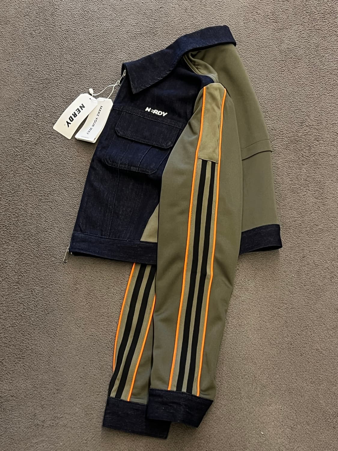 널디 크롭 데님 져지 자켓 새상품 처분  상품이미지4