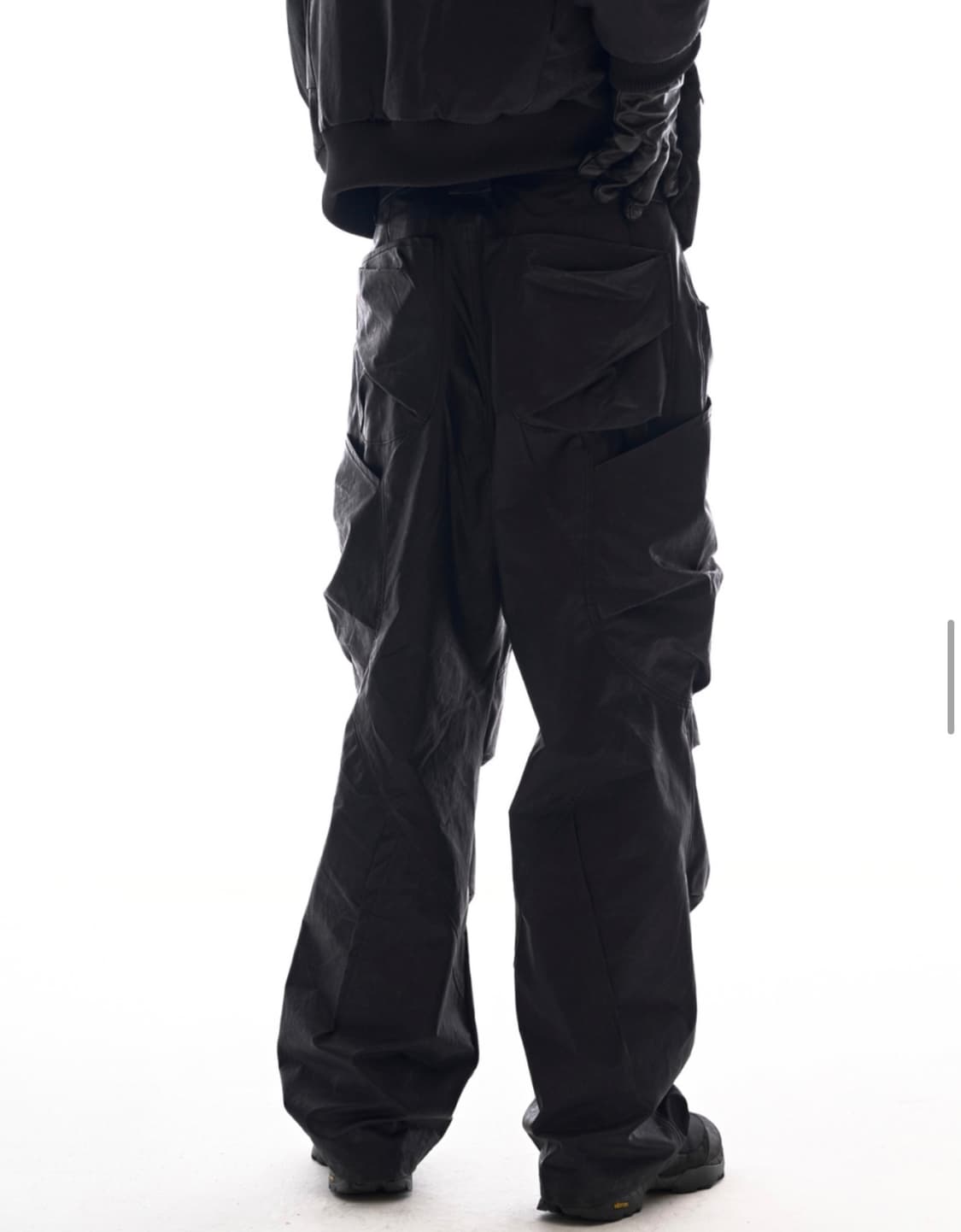 이그노타 코어:10 리프 포켓 팬츠 카본 블랙 상품이미지2