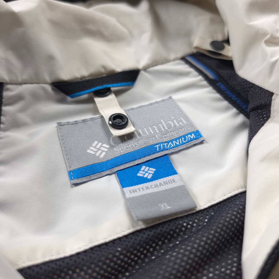 컬럼비아 USA 옴니테크 투웨이 화이트 마운틴 자켓 (XL) 상품이미지8