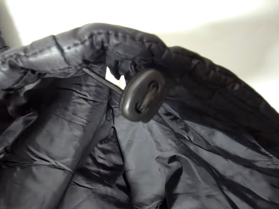 노스페이스 블랙 800경량패딩 XL (실측 69/56) 상품이미지7