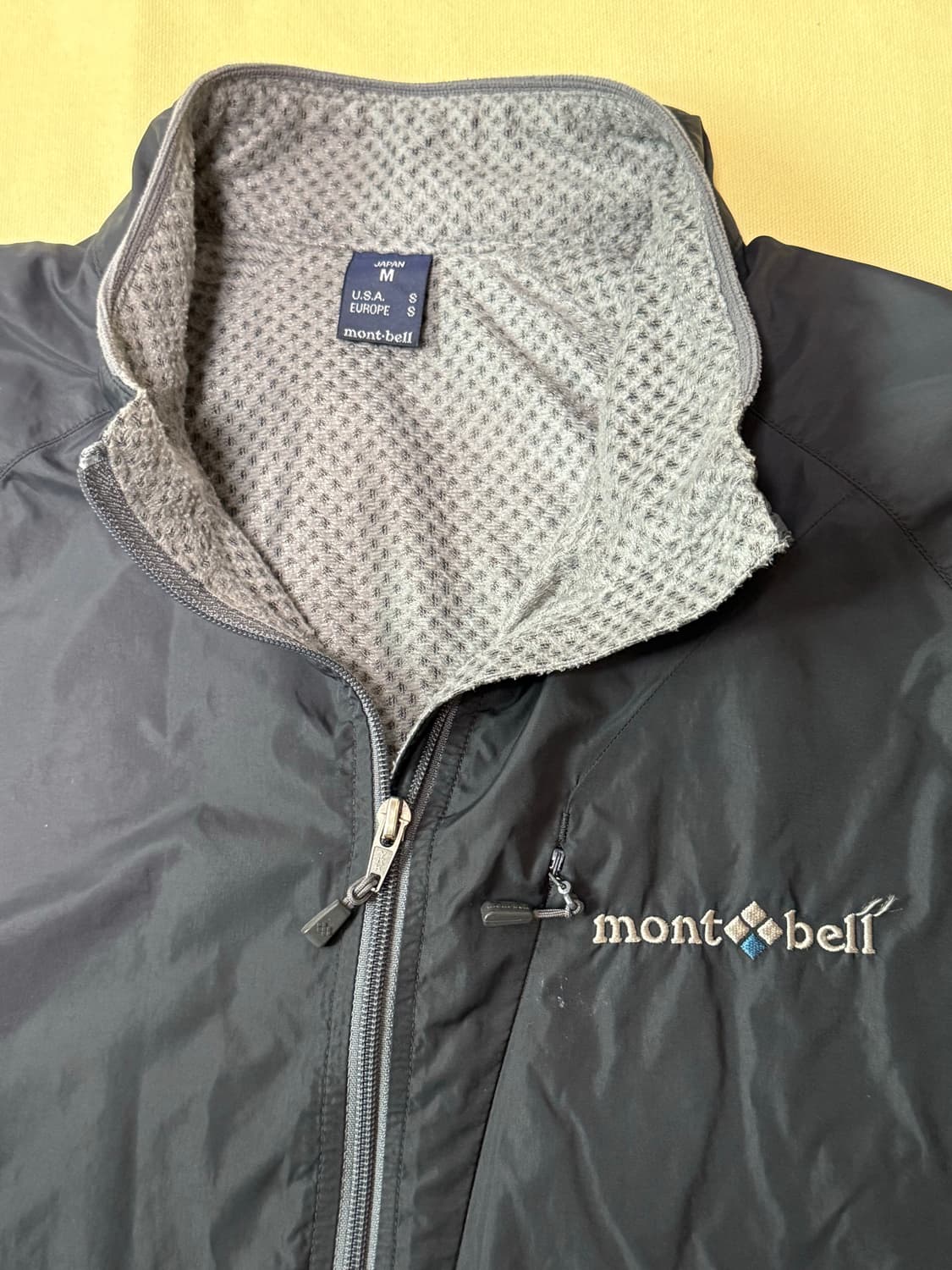 몽벨 라이트쉘 하이브리드 자켓 90s Made in japan 상품이미지3