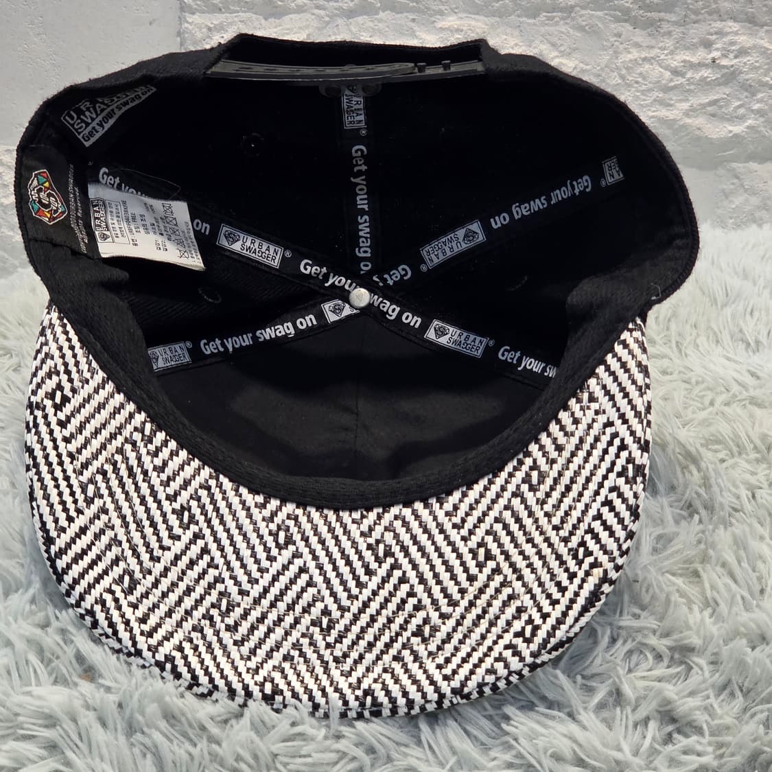 L5-5:어반스웨거 블랙 & 헤링본 챙 스냅백(56-59 cm) 상품이미지6