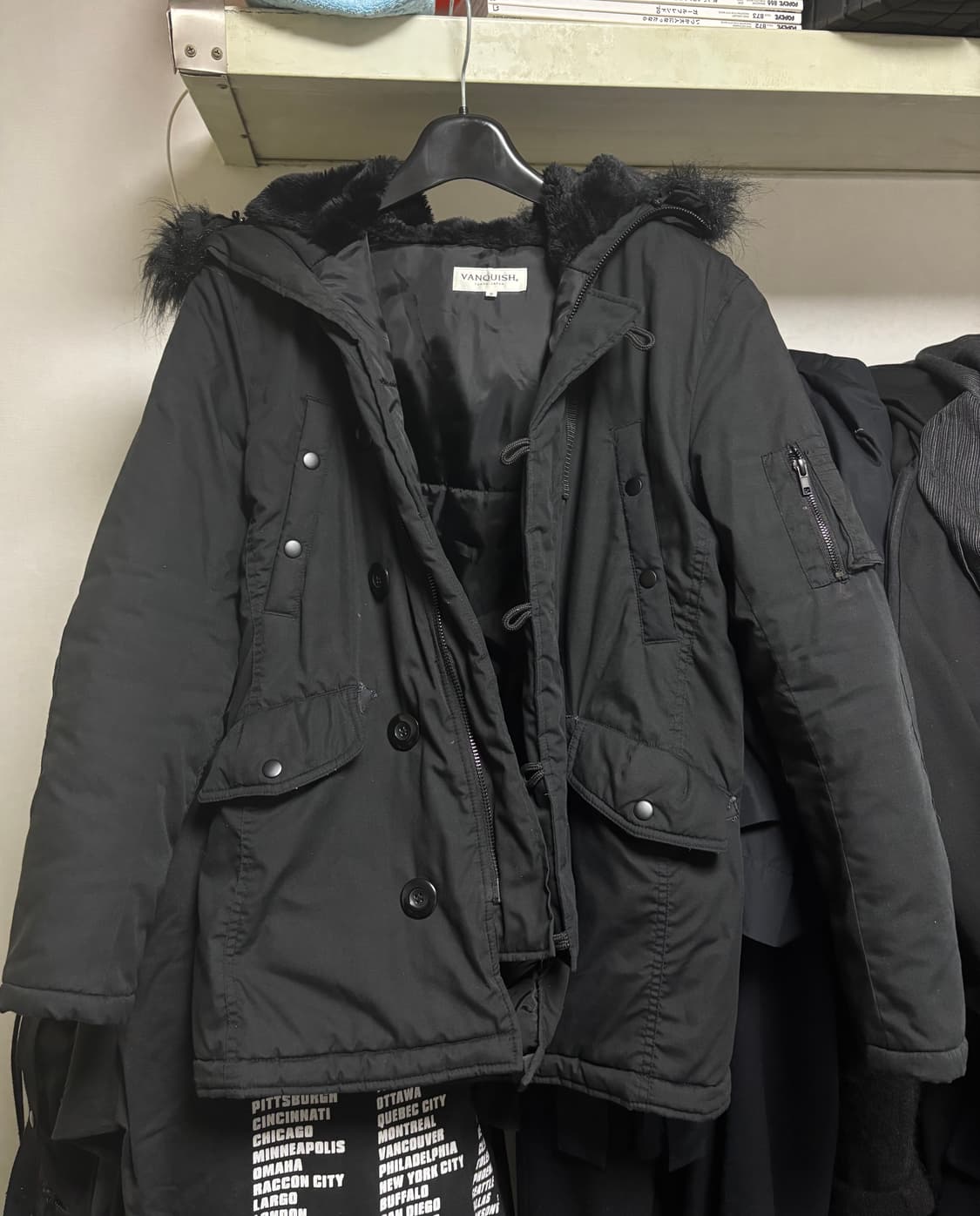 Vanquish 블랙 n3b자켓 상품이미지1