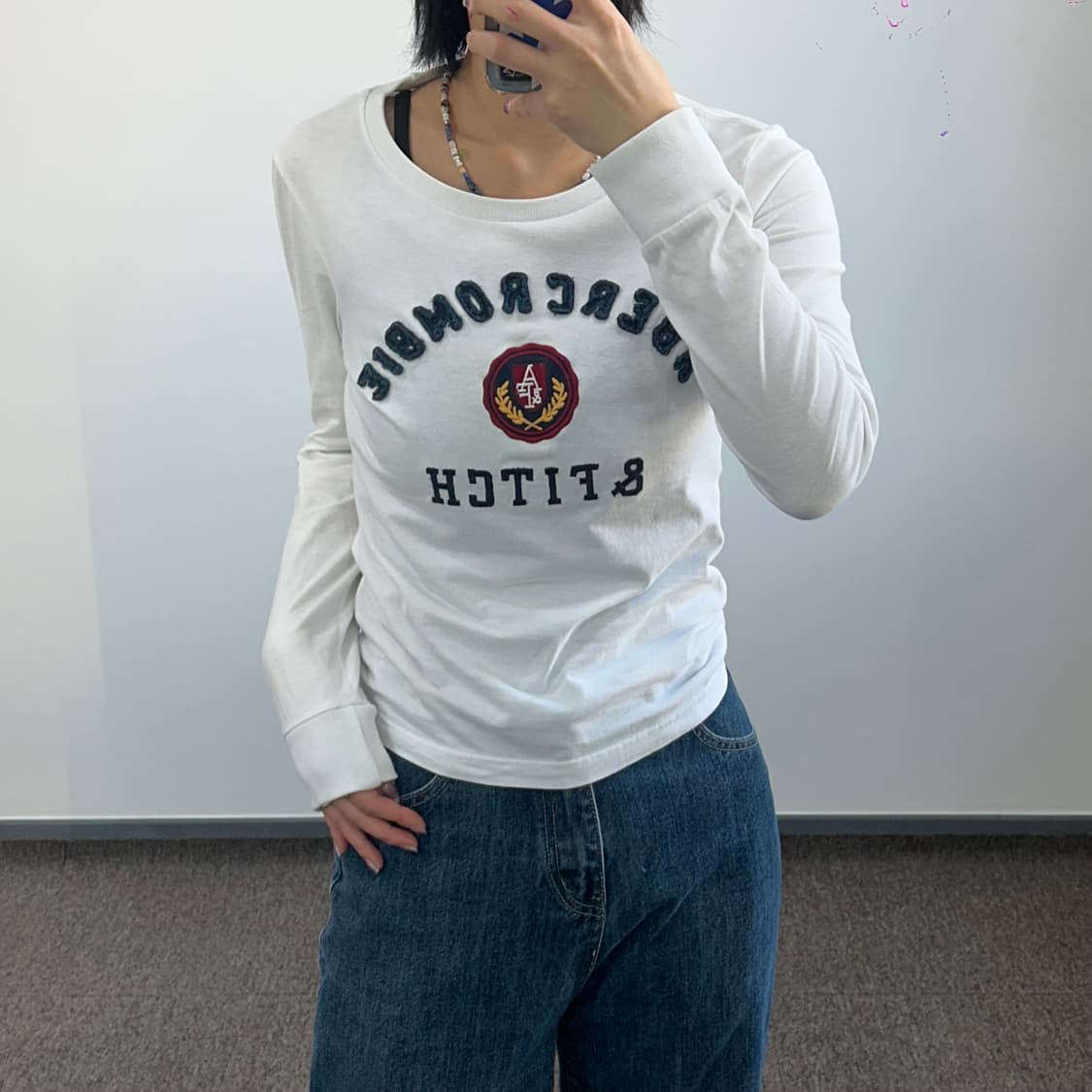 Abercrombie 아베크롬비 스펠아웃 로고 화이트 롱슬리브 상품이미지2