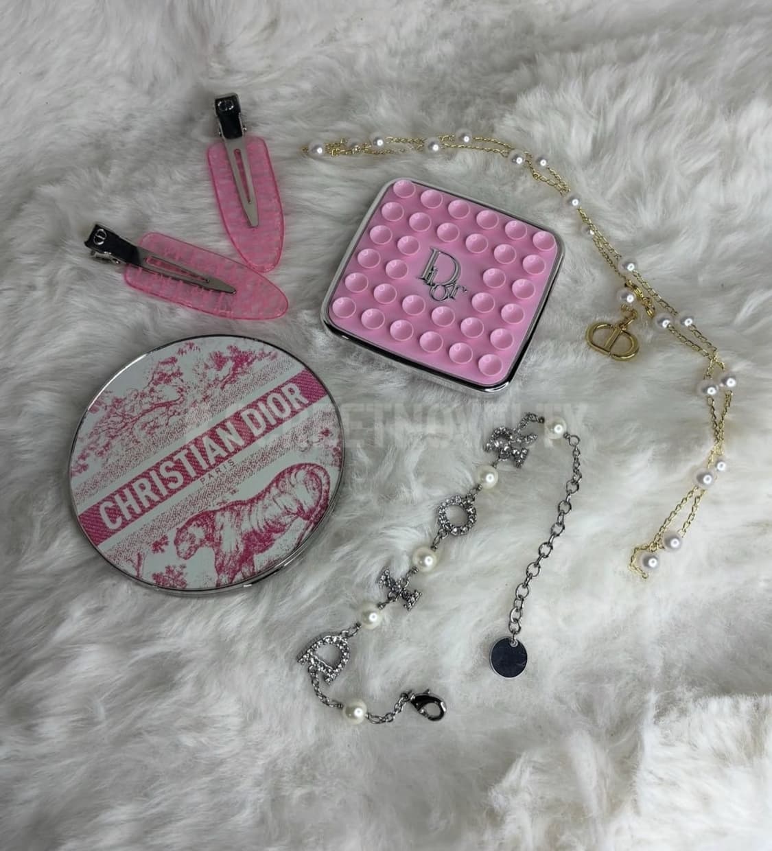 디올뷰티 뜨왈드주이 원형 미러 미니 손거울 핑크  상품이미지1