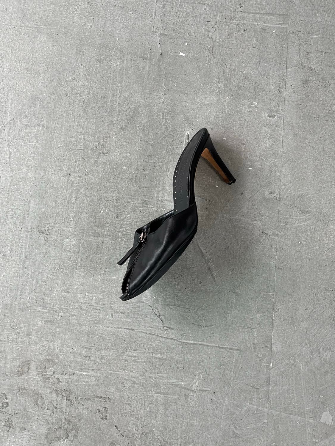 ysl 지퍼 토 힐 상품이미지8