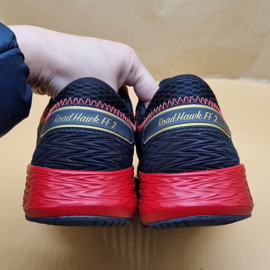 아식스 로드호크 여성운동화240. 상품이미지4