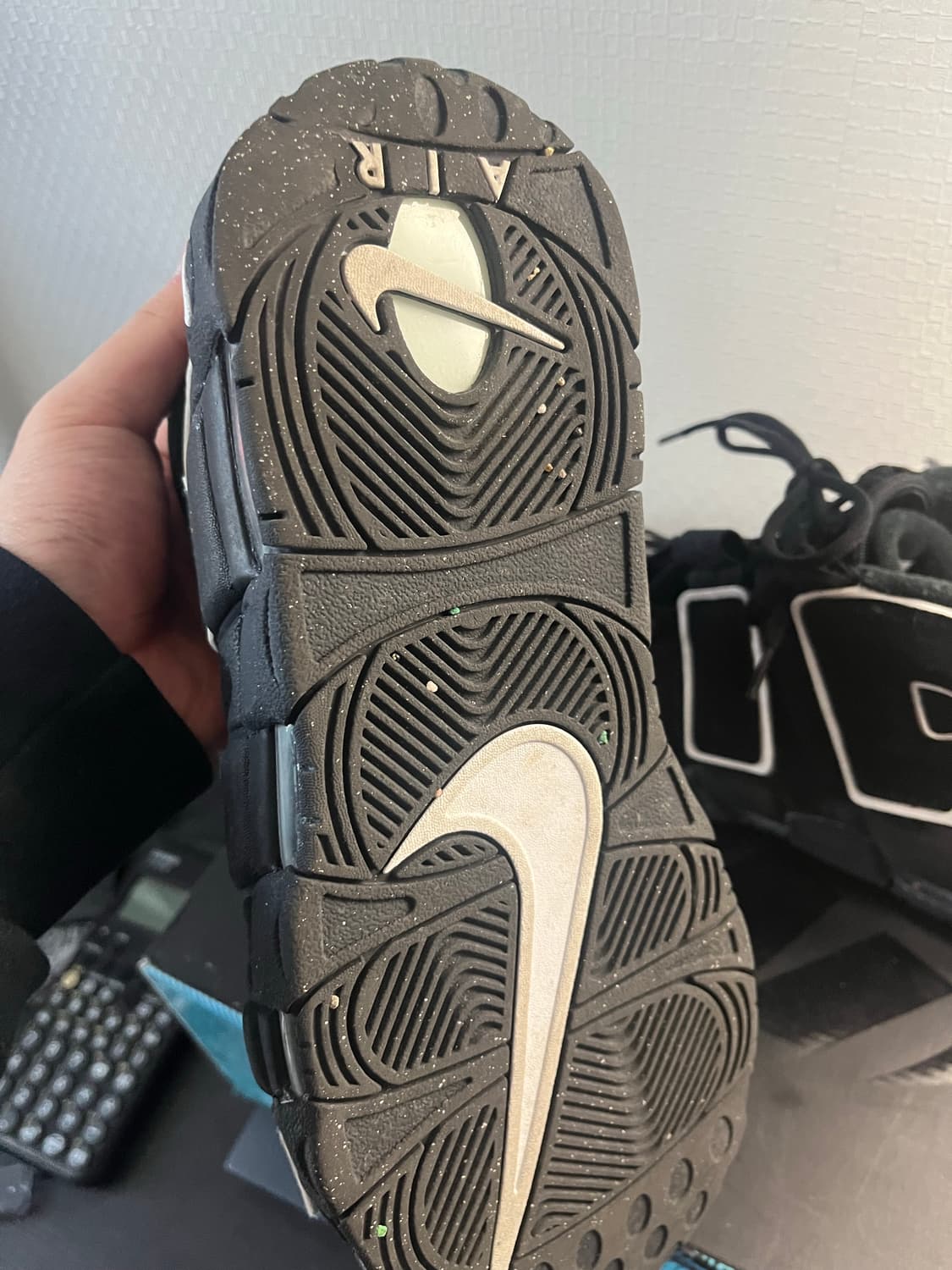 나이키 에어 모어 업템포 블랙 280mm 상품이미지5