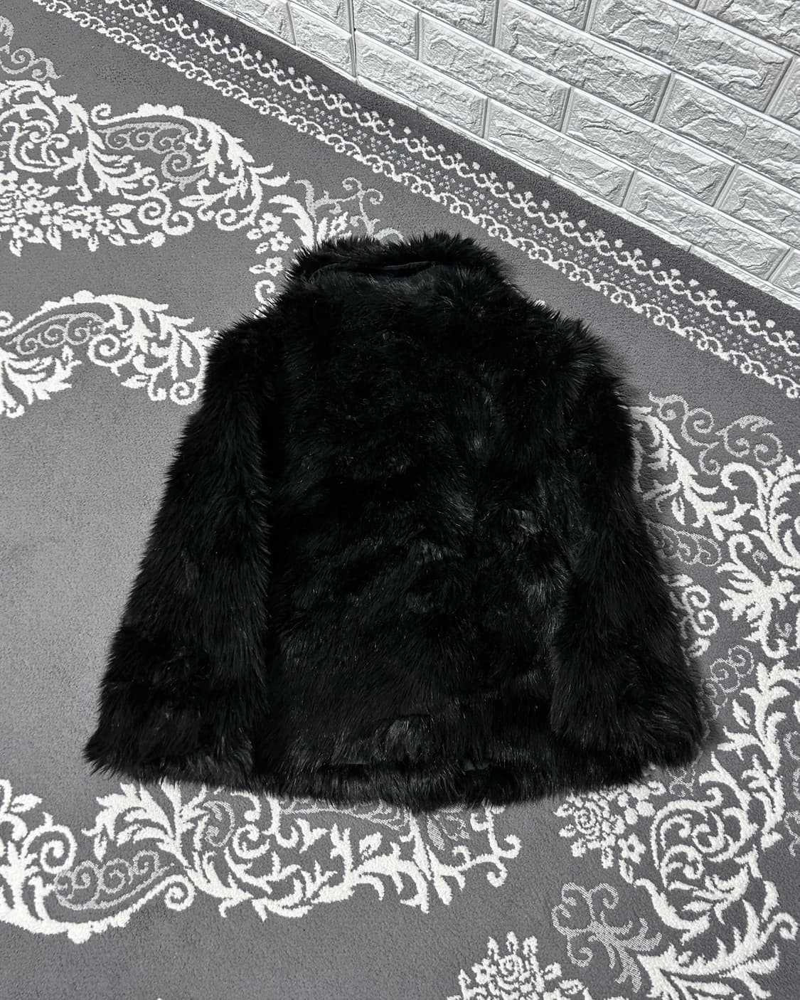 00‘s 쥬시 꾸뛰르 블랙 퍼 자켓 상품이미지4