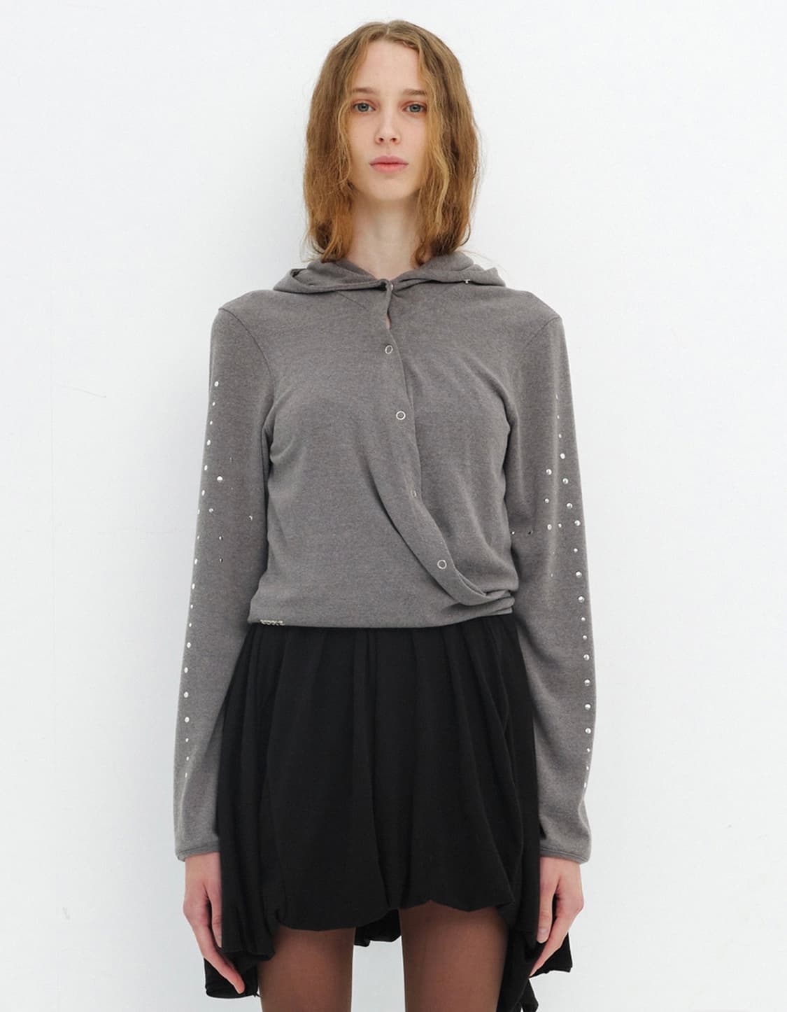 세릭 BEADS WRAP HOOD CARDIGAN 상품이미지1