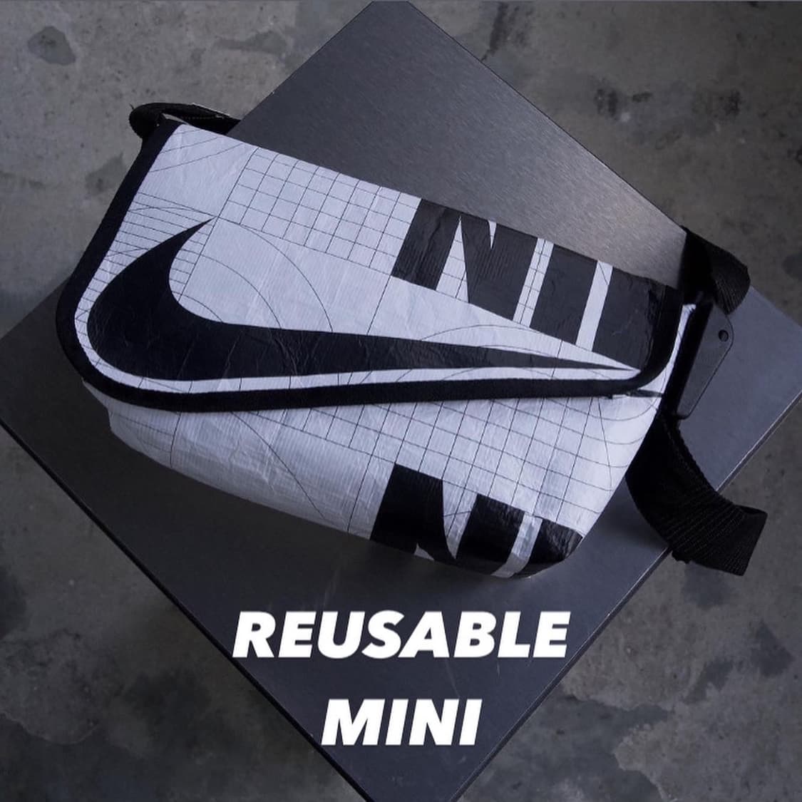 나이키 리유저블 리폼백 미니 상품이미지1