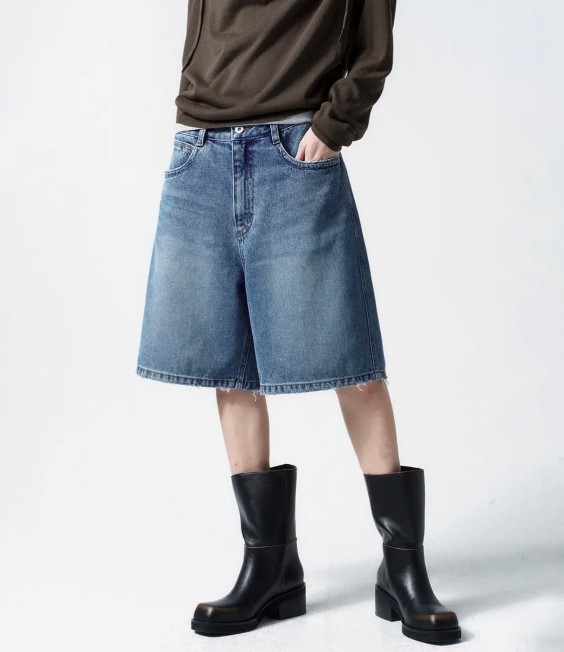 인사일런스우먼 와이드 버뮤다 데님팬츠 BLUE 상품이미지1