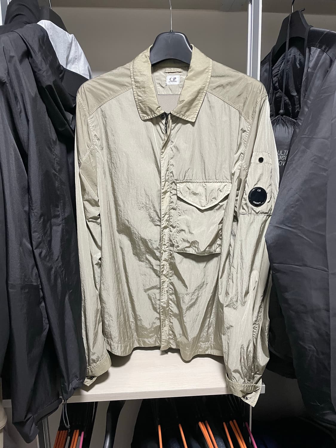 Cp company 씨피컴퍼니 크롬 알 오버셔츠 XL (52) 상품이미지1