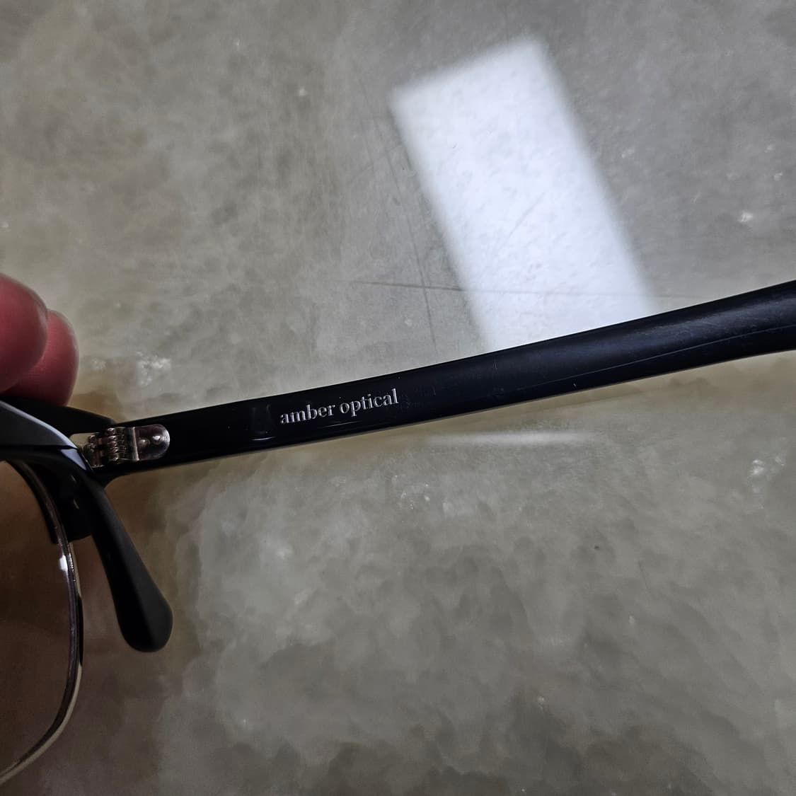 새제품 2개 합쳐서 가격 애쉬크로프트 휴즈 &앰버옵티컬 행크 새제품 안경 상품이미지2