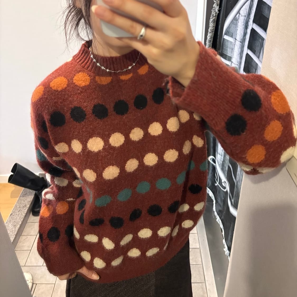 컬러 도트 긴팔 니트 상품이미지3