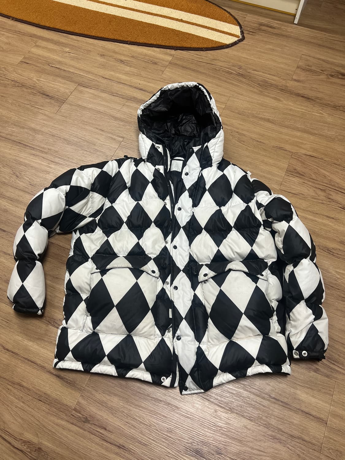 페치선데이 패딩 M 상품이미지1