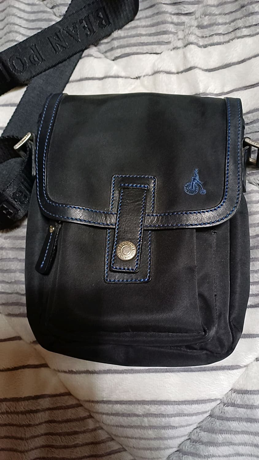 빈폴 미니크로스 가로17 세로22 상품이미지2