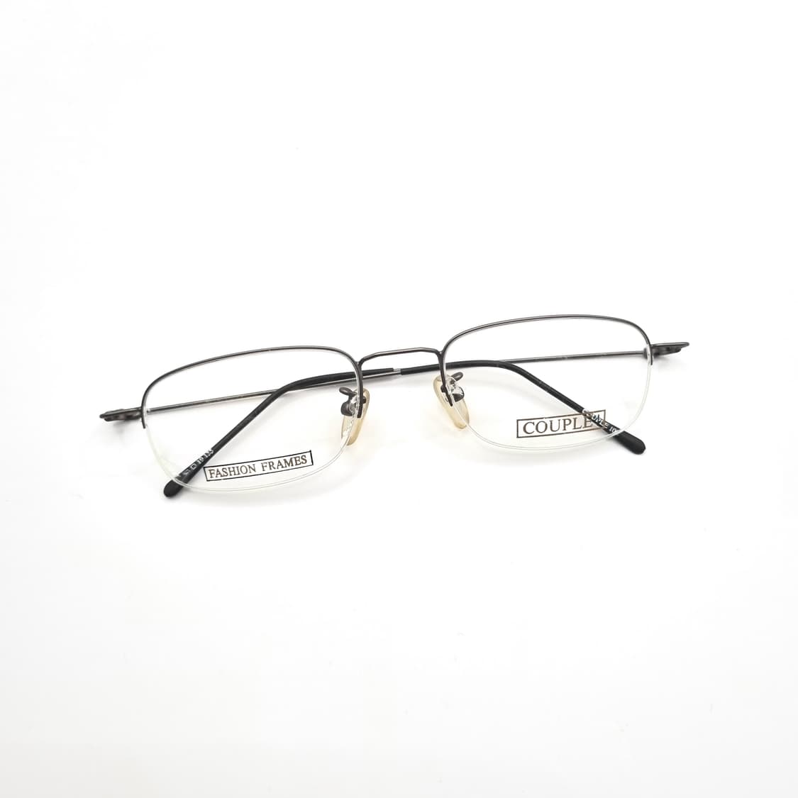 진열상품 스텐다드형 초경량 사각 반무테 330 상품이미지1