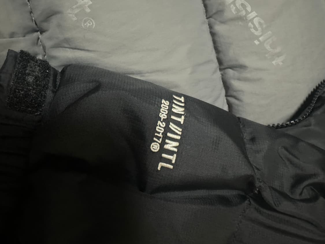 디스이즈네버댓 패딩 상품이미지4