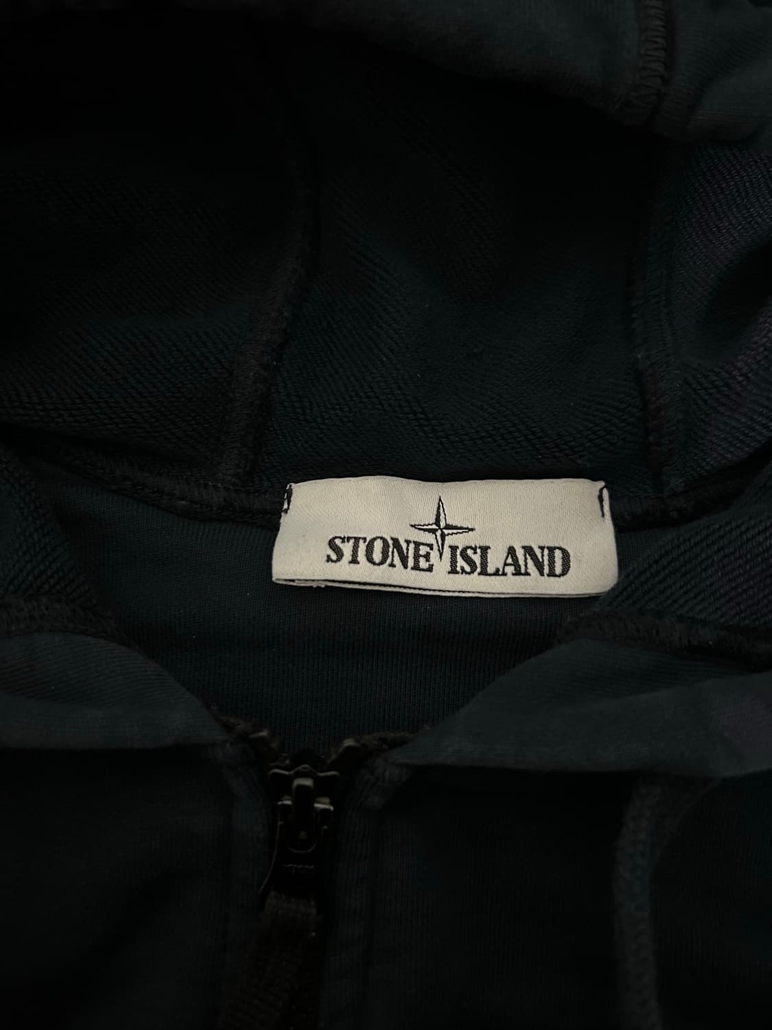 스톤아일랜드 후드집업 상품이미지4