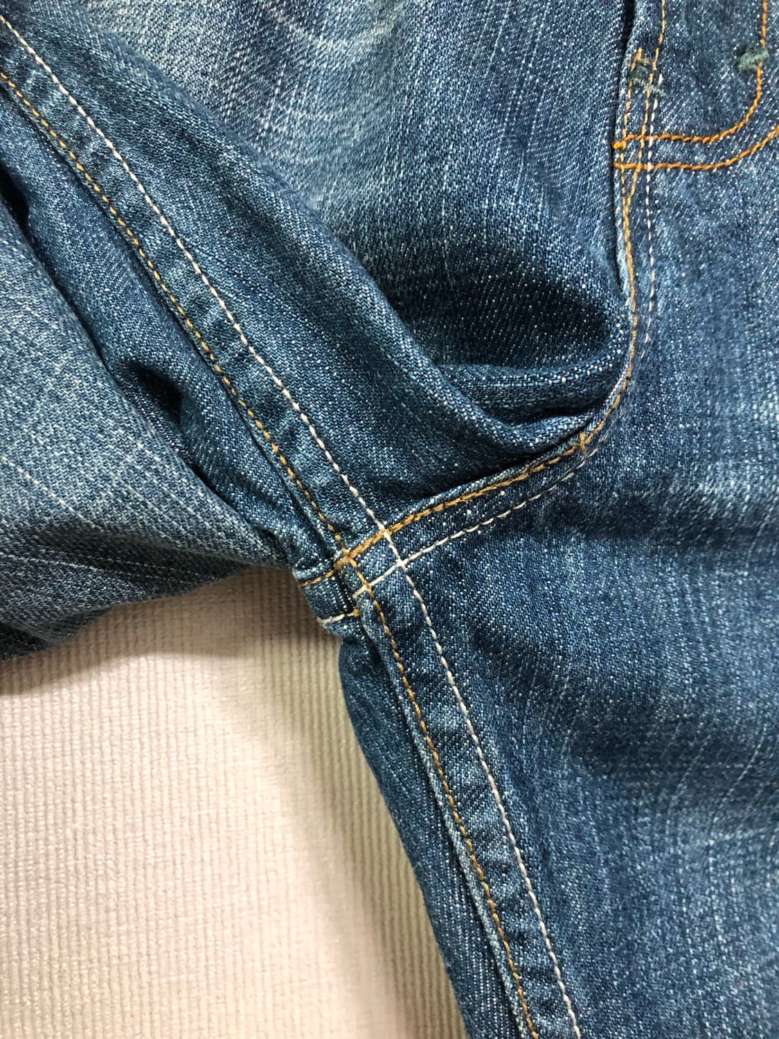 리바이스 569 루즈 스트레이트핏 워싱 청바지 32 상품이미지6