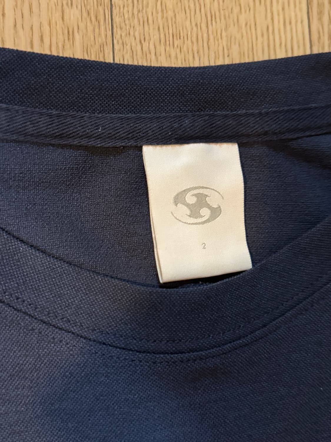 (2) 23FW 산산기어 스티치 롱슬리브 상품이미지7