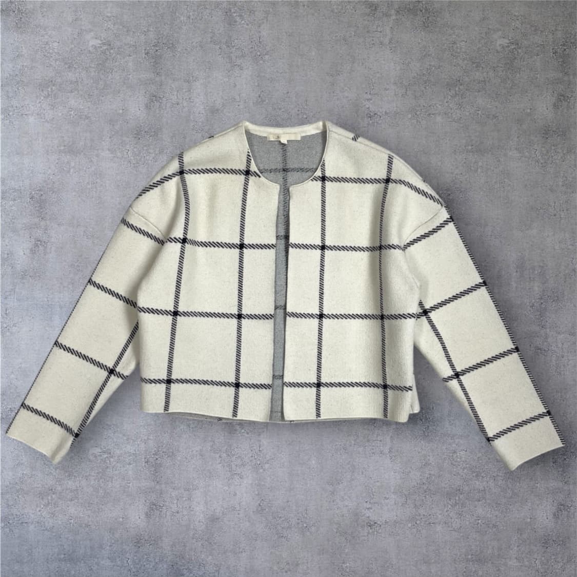 마쥬 Maje 아이보리 윈도우 체크 크롭 니트 자켓 오픈 가디건 1 상품이미지2