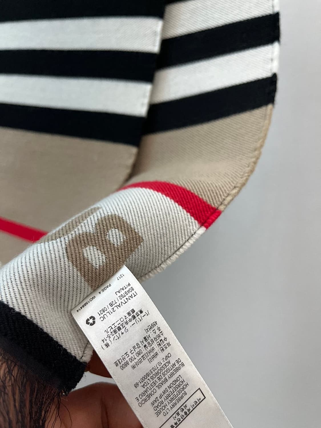 버버리 신형 코튼 숏 머플러  상품이미지4