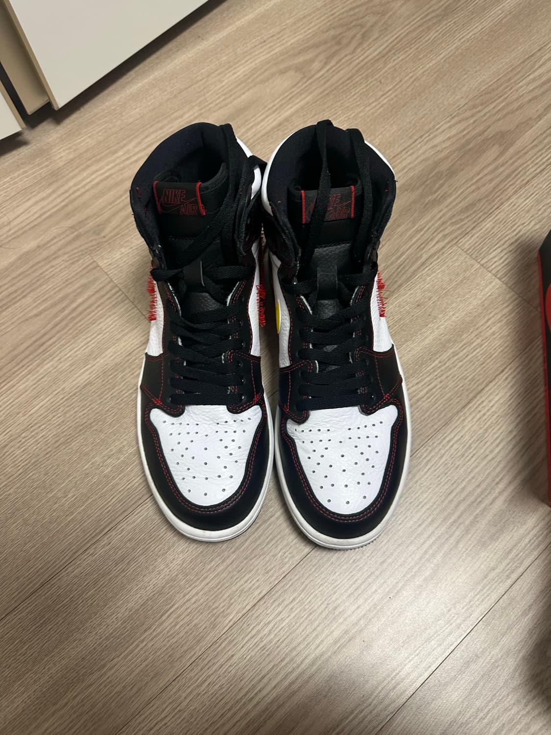 조던1 하이 디파이언트 285 상품이미지4