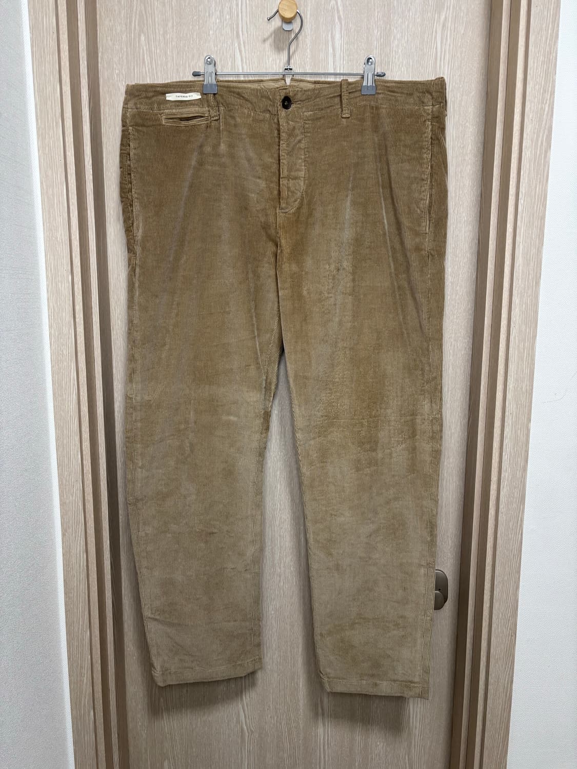 24FW)YCHAI 이카이 테이퍼드핏 코듀로이 팬츠36"/베이지 상품이미지2