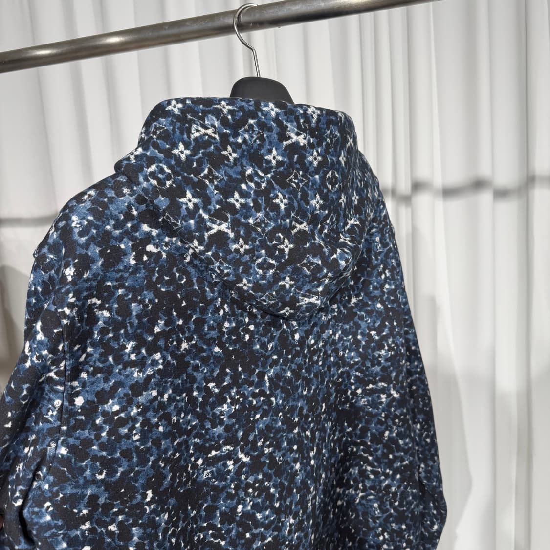 [정품] 루이비통 모노그램 집스루 코튼 후드집업 상품이미지4