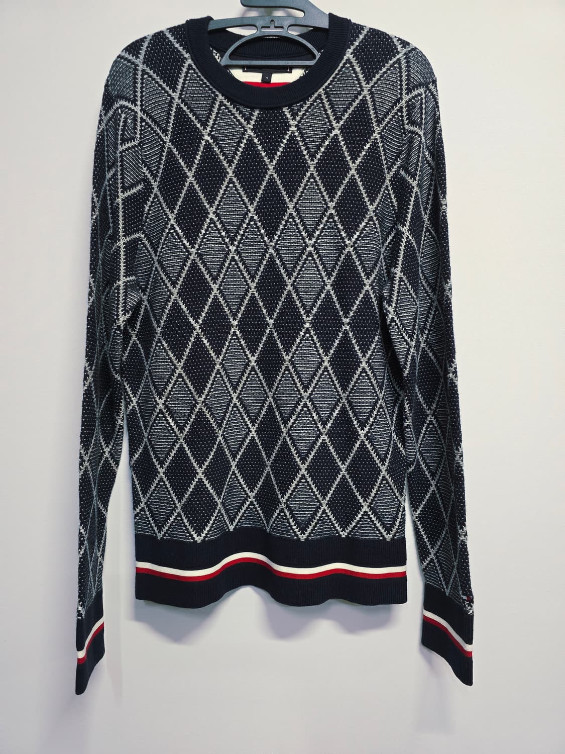 타미힐피거 다이아몬드 패턴 긴팔 니트 상품이미지1