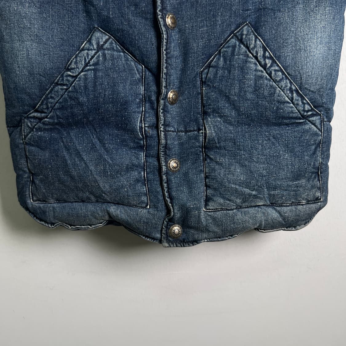 잭 로즈 인디고 데님 가죽 요크 다운 베스트 3 상품이미지5