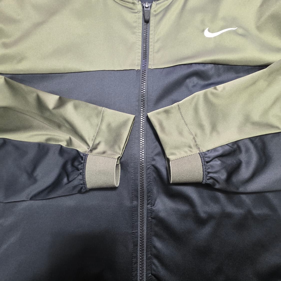 1687 [나이키] 드라이핏 폼 남성  다용도 재킷 XL 상품이미지5