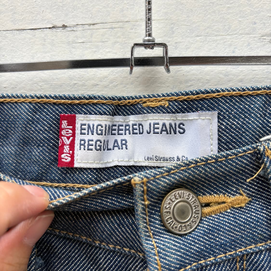 Levi’s 리바이스 엔지니어드진 데님 팬츠 상품이미지3