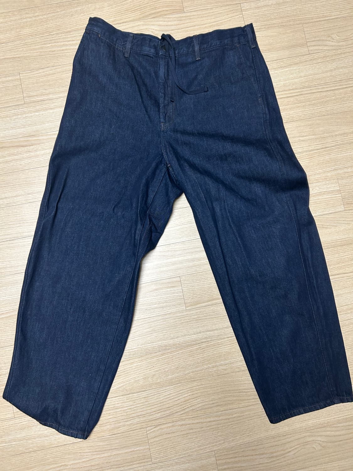 유니클로 와이드 테이퍼드진 상품이미지2