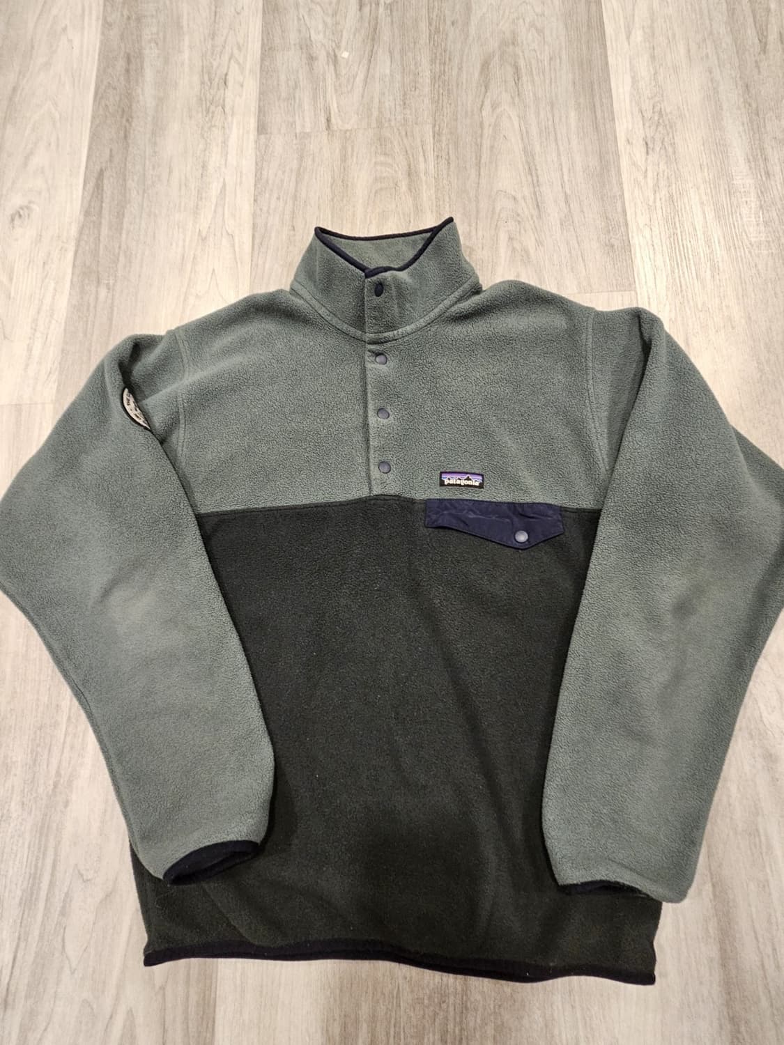 04FW 파타고니아 신칠라 스냅-티 플리스 REI CO-OP 그레이/차콜 상품이미지1