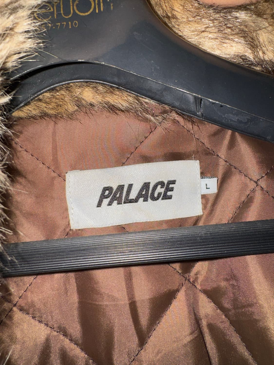 Palace faux fur jacket  상품이미지4