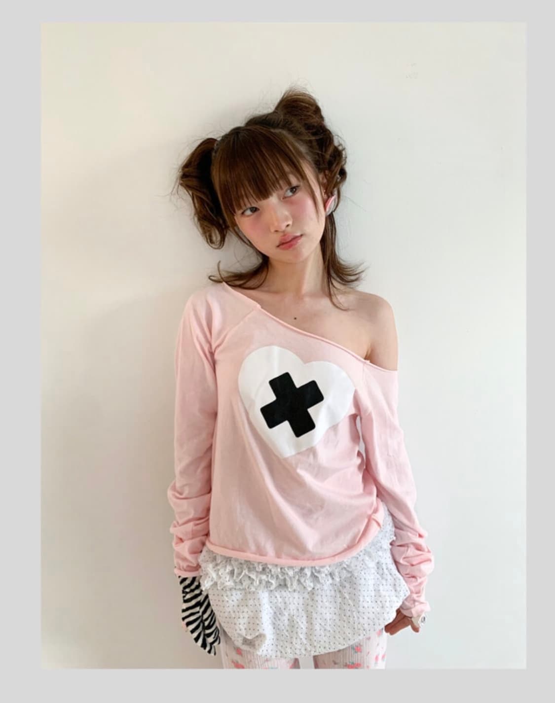 샵페어리 cross heart cut off t-shirt 일괄 판매 상품이미지1