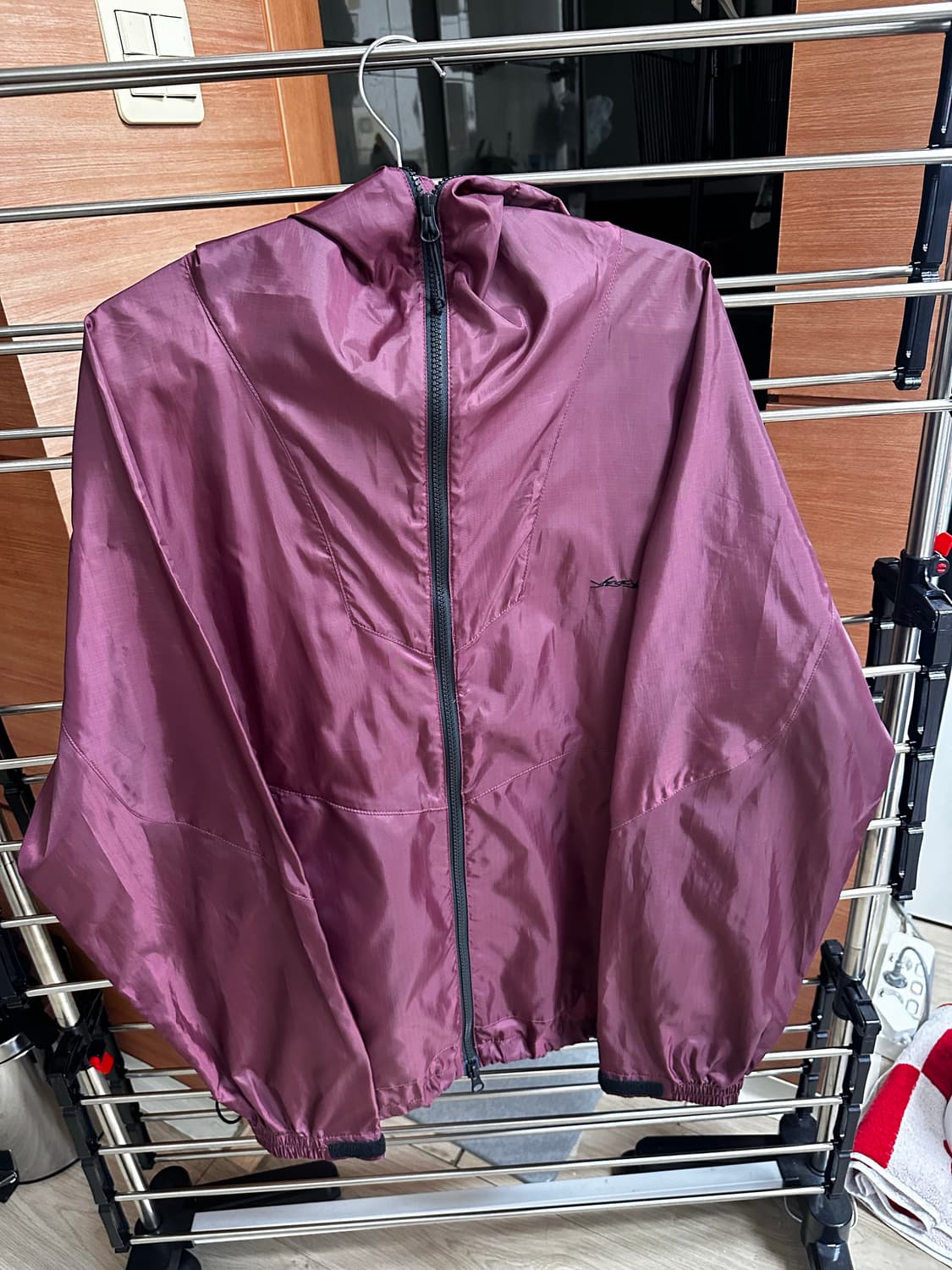 Yeseyesee  25FW 바람막이 와인 버건디 M 상품이미지1