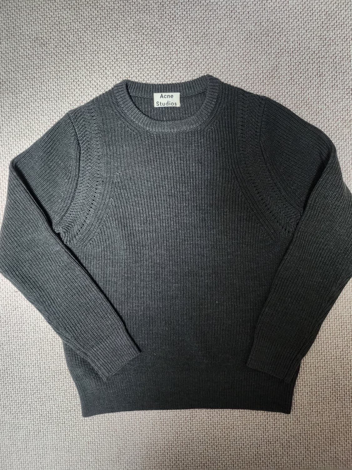 아크네 스튜디오 다크그레이 니트 상품이미지1
