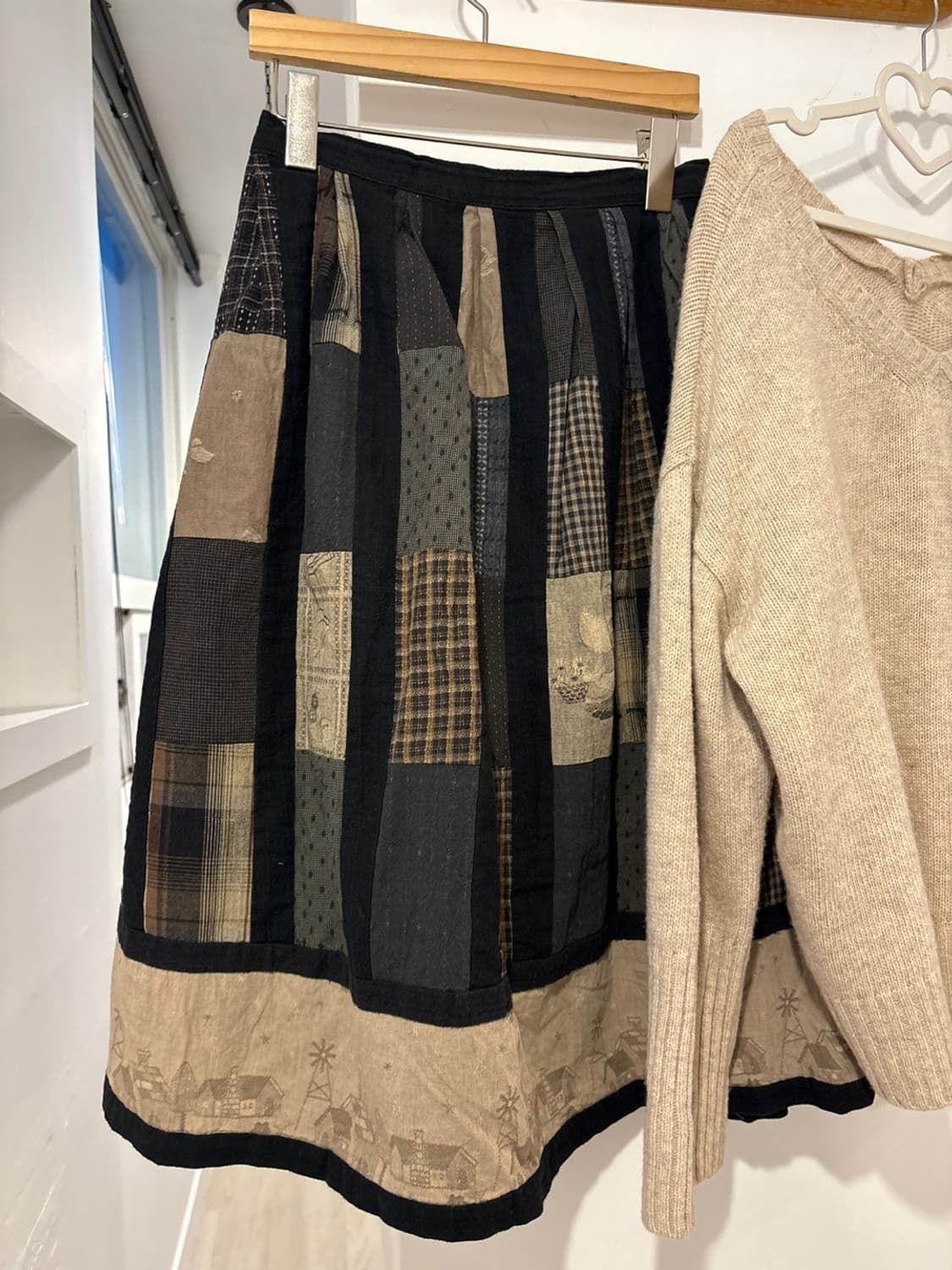 VTG 원숄더 니트 + 스티치 치마 상품이미지5