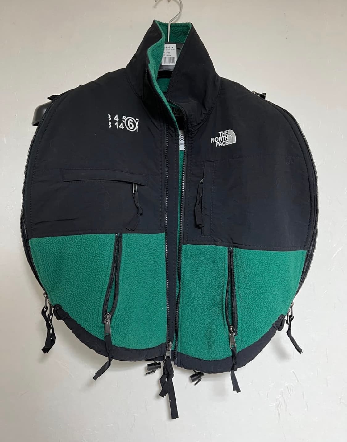 마르지엘라 MM6 노스페이스 서클 후리스 상품이미지1