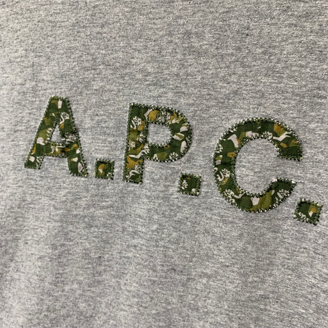 아페쎄 apc 그레이 반팔티 상품이미지3
