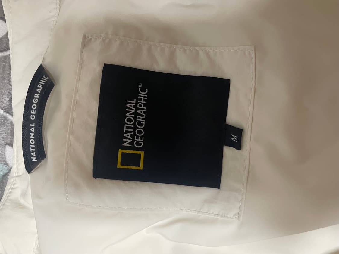 내셔널지오그래픽 경량패딩 상품이미지3