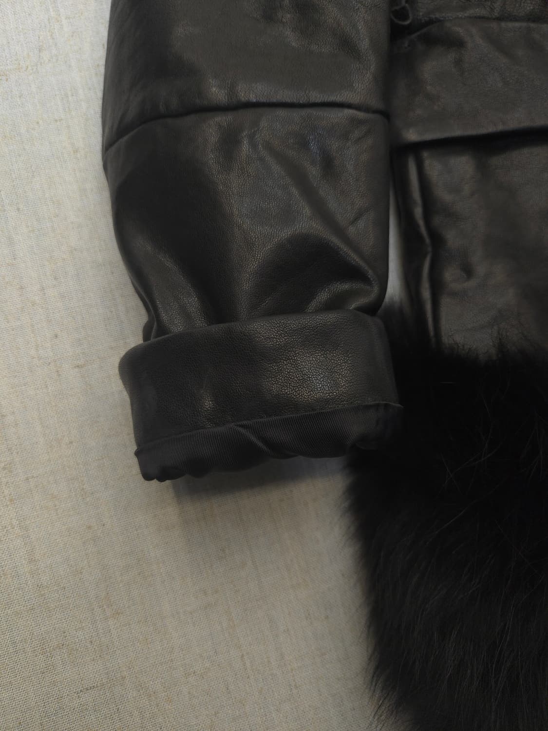 HASSTIGE 블랙 양가죽 퍼 코트 상품이미지9