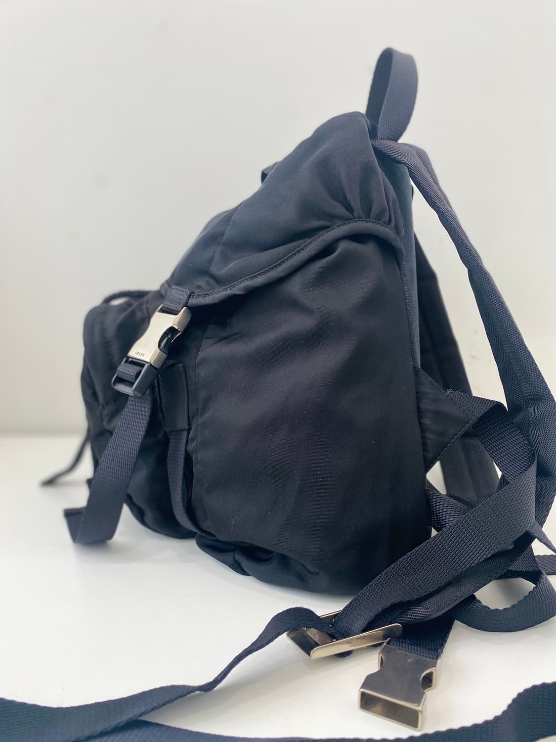 프라다 포코노 나일론 블랙 백팩 상품이미지4