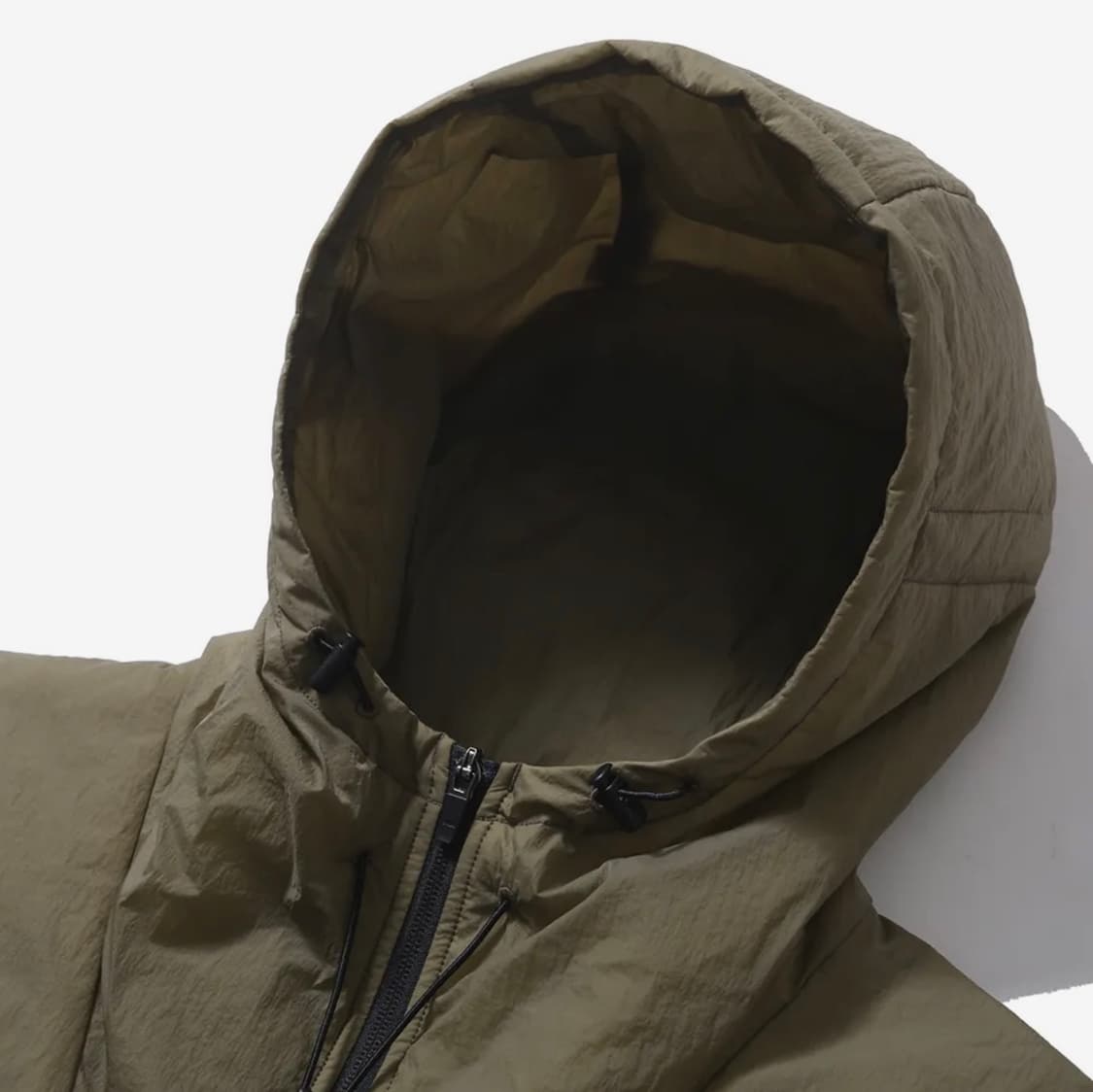 모이프(Moif) 크롭 베스트 HOODED CROP VEST / MARS 상품이미지5