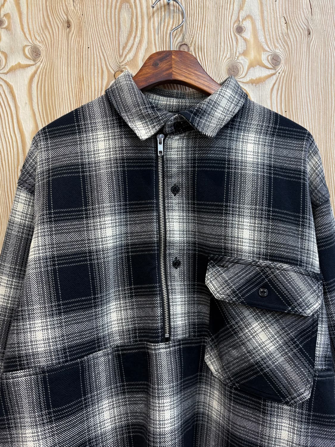 23FW 프릭스스토어 레드카멜 반집업 셔츠 상품이미지2