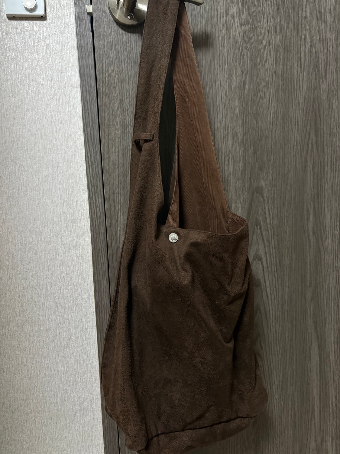 aieul 아이엘 호보백 브라운 상품이미지4